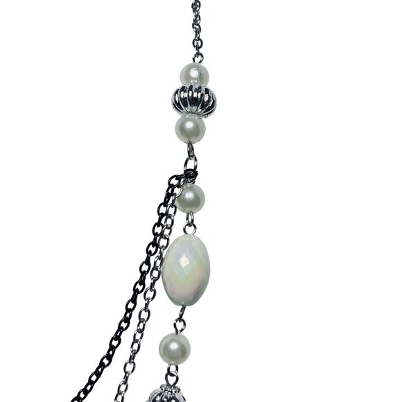 Silver Tone Bib Necklace With Clear Crystals & White Iridescent Beads (5887) - Picture 4 of 6